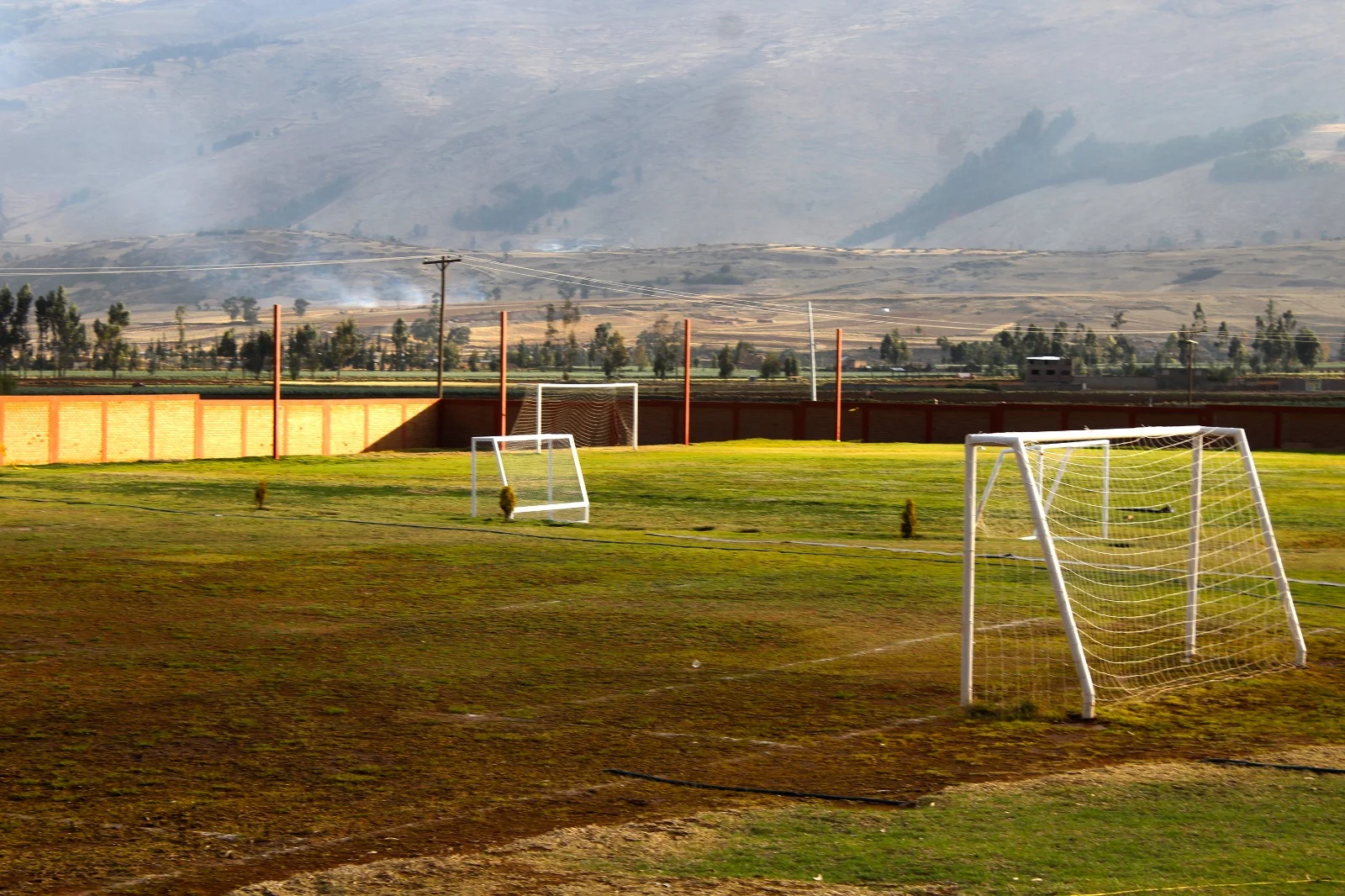 CAMPO DEPORTIVO (HUACHAC)